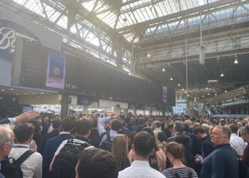 Waterloo rush hour chaos as trains cancelled after Wimbledon trespass incident