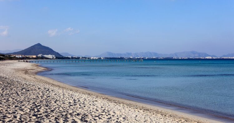 UK vacationers to be ‘eliminated’ from Spanish seashores ‘day by day’ for breaking little-known rule