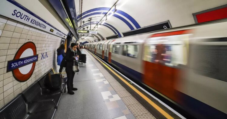 London Underground and Overground delays on a chaotic night for journey