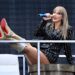 Taylor Swift Helps Raise Vinyl, CD Totals
